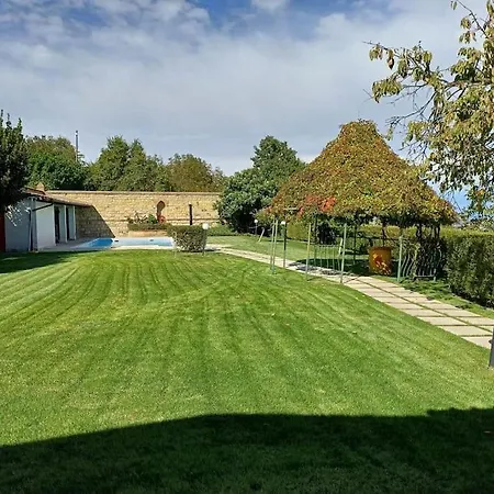 Villa Casa Monti With Pool Vignale Monferrato