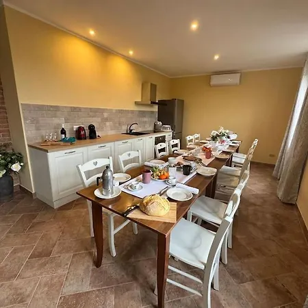 Vila Casa Monti With Pool