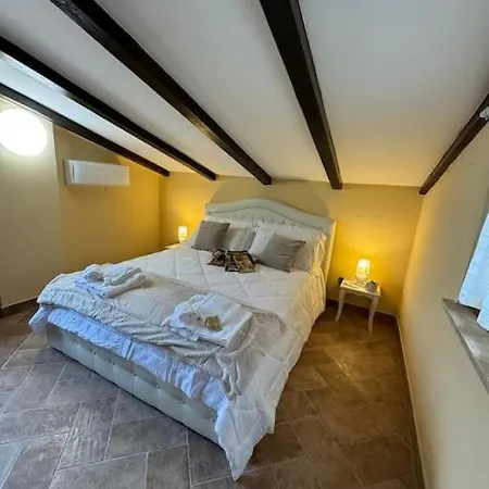 Casa Monti With Pool Vila Vignale