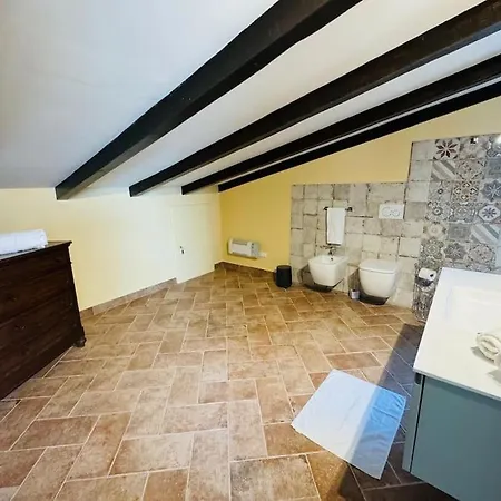Casa Monti With Pool Vignale