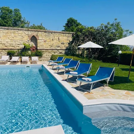 Casa Monti With Pool Vila Vignale