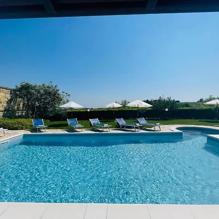 Casa Monti With Pool